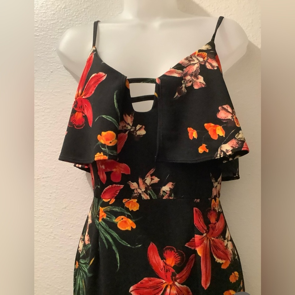 MERMAID MAXI DRESS – BLACK/RED FLORAL